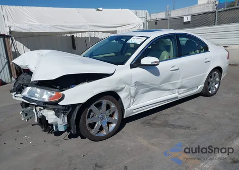 2008 Volvo S80 3.2 from USA, damaged, VIN YV1AS982181069417